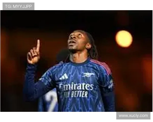 埃泽自曝转会反转：本赴热刺，枪手一现便定终身